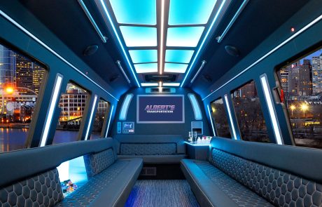 Clean Professional Luxury Coach Transportation Service For 20
